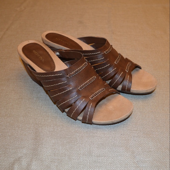 Merona Shoes - Womens Merona Brown Slide Mules Sandals Size 11
